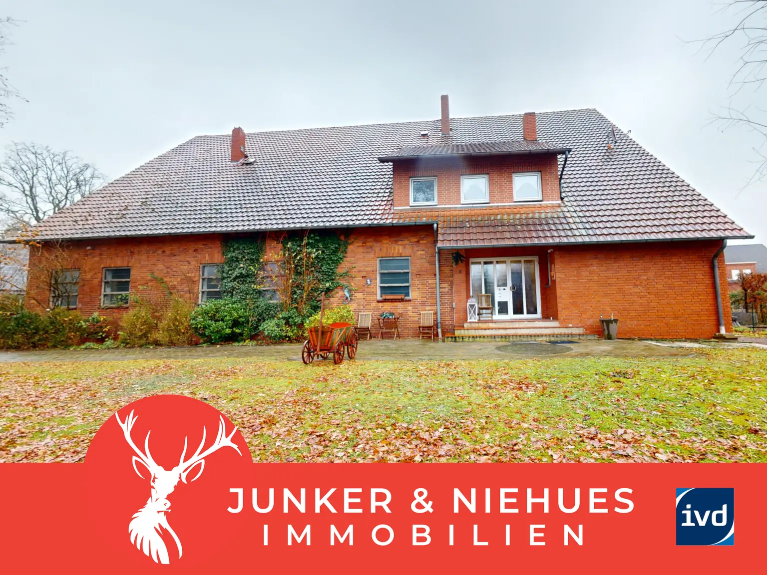 Attraktives Zweifamilienhaus mit zwei Wohneinheiten in ruhiger Lage von Gütersloh