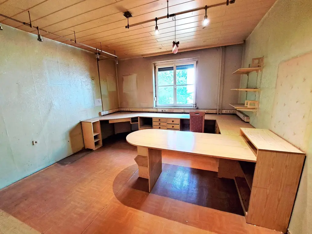 2 GETRENNTE WOHNEINHEITEN IN EINEM HAUS