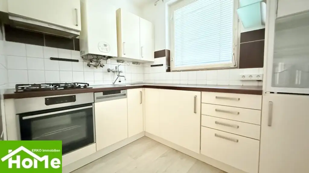 Salmannsdorf/Hameaustrasse - ruhige Wohnlage inklusive 1 Garagenplatz