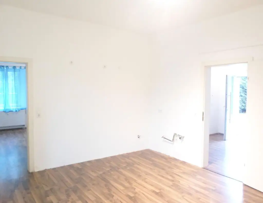 Wohnen wo andere Urlaub machen - 3-Zimmer-Wohnung nahe Schloss Burgau