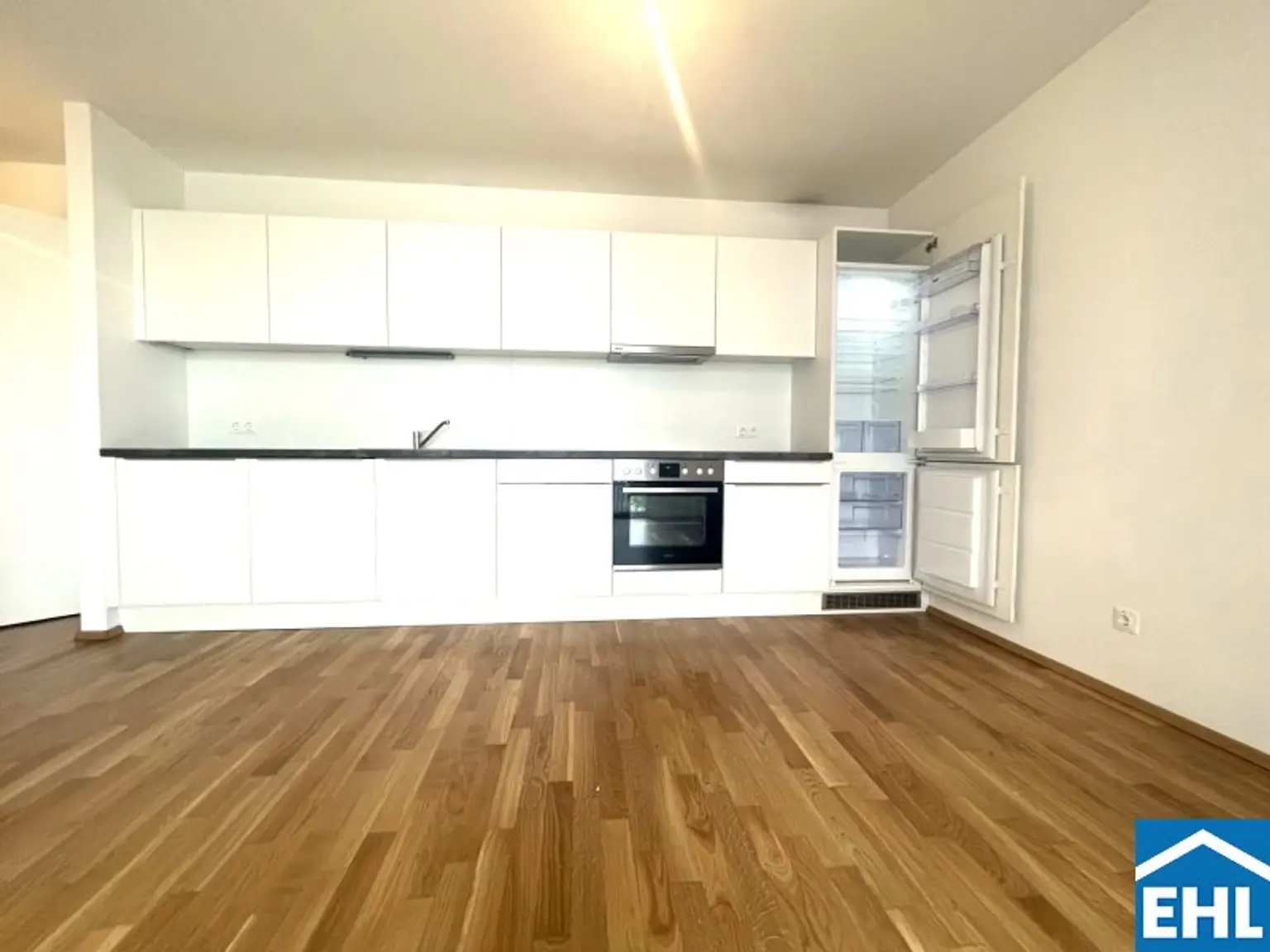 2-Zimmer Wohnung mit Balkon nahe Hirschstettner Aupark