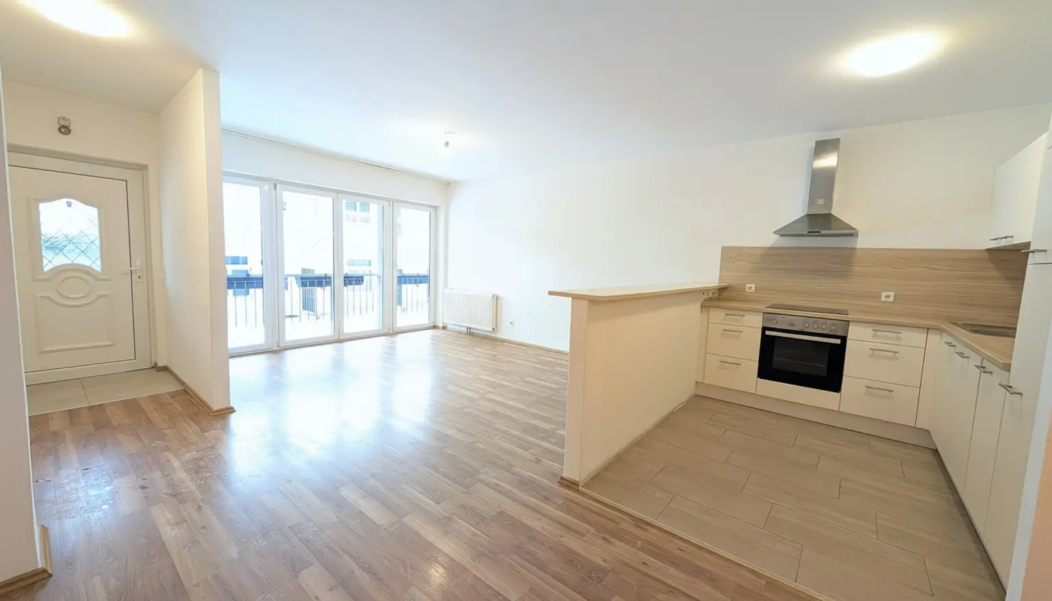 NETTES 3 ZIMMERAPARTMENT IM SPECKGÜRTEL VON WIEN - 35 ÖFFI-MINUTEN BIS WIEN ZENTRUM
