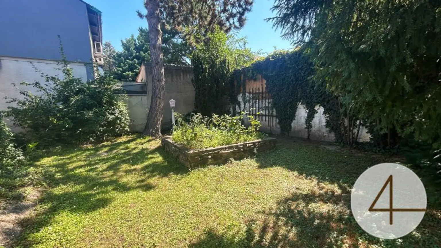 Großzügiger Bungalow mit Wintergarten und Garage im Herzen von Deutsch Wagram