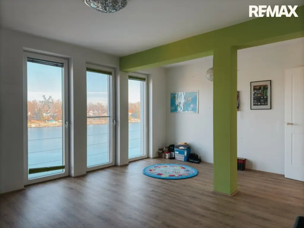 Wohnen am Wasser - ca. 189 m² Wohnfläche & direkter Seezugang auf Pachtgrund!