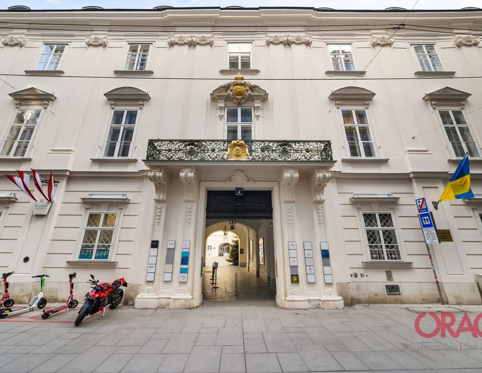Altbau Büro in einem Palais, in der Wiener Innenstadt 1010, zu mieten
