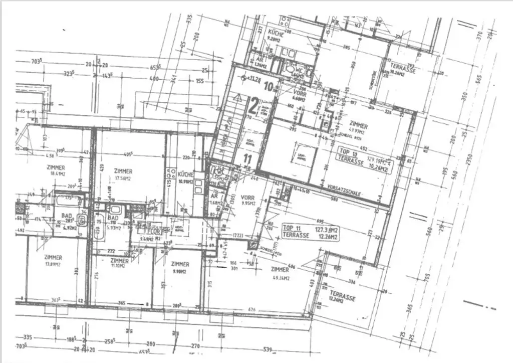 Residieren mit Blick ins Grüne - renovierte Dachgeschosswohnung mit 2 Terrassen - U4 Ober St. Veit