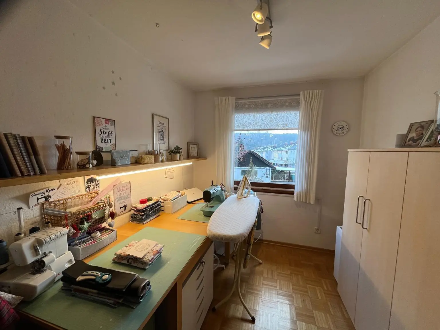 Zimmer 2 EG
