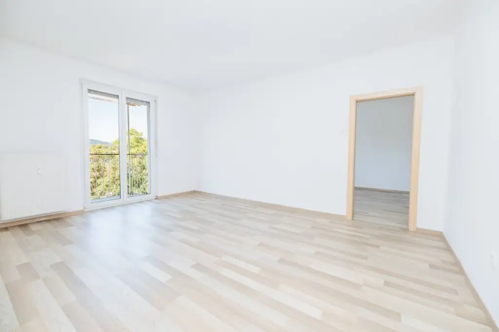 HIGHLIGHT I BALKON I BAD MIT WANNE I RENOVIERT I CLEVERER GRUNDRISS I PETS OK I RUHIGES WOHNEN I LETZTER STOCK MIT LIFT I I PROJEKT WOHNEN