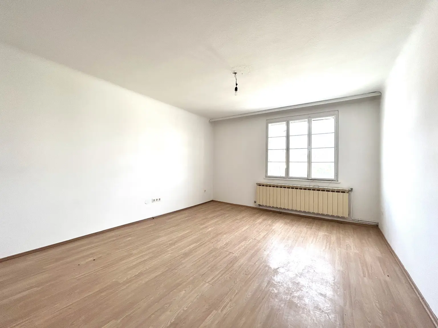 Wohnjuwel mit Entwicklungschance – gestalten Sie Ihr neues Zuhause nach Ihren Vorstellungen
