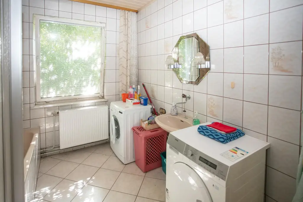 Ländliches Wohnglück mit Nebengebäude und viel Platz