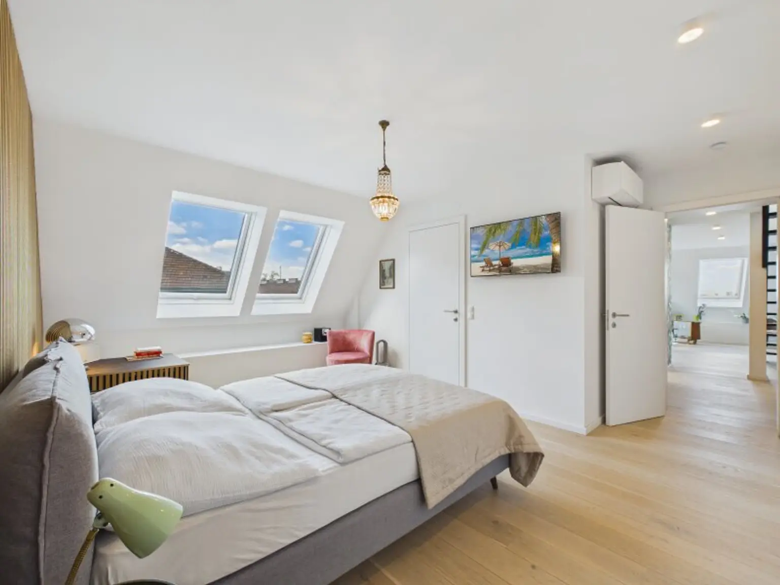 Schlafzimmer 2