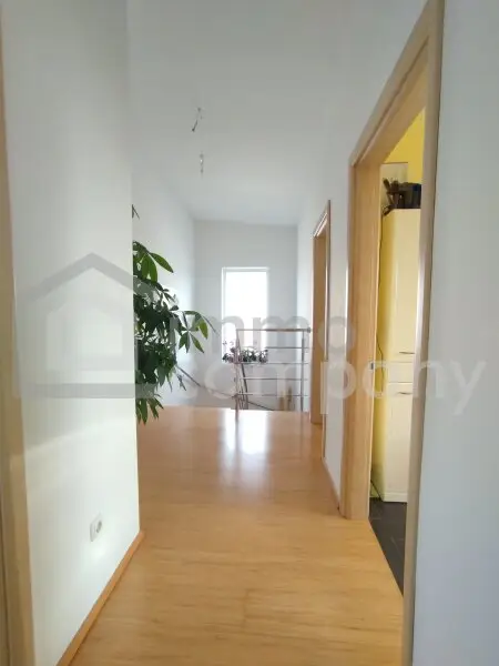 Traumhaftes Einfamilienhaus in Enzersfeld: 4 Zimmer, Terrasse & Garage!