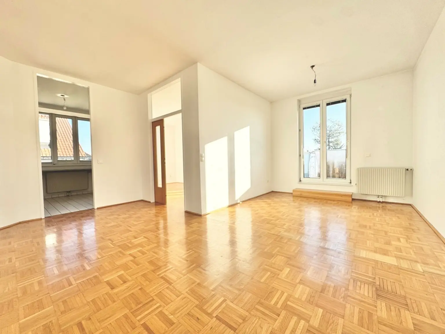 TRAUMHAFTE NEUBAUWOHNUNG IN TOP-GRÜNRUHELAGE | HELLE 3 ZIMMER MIT TERRASSE