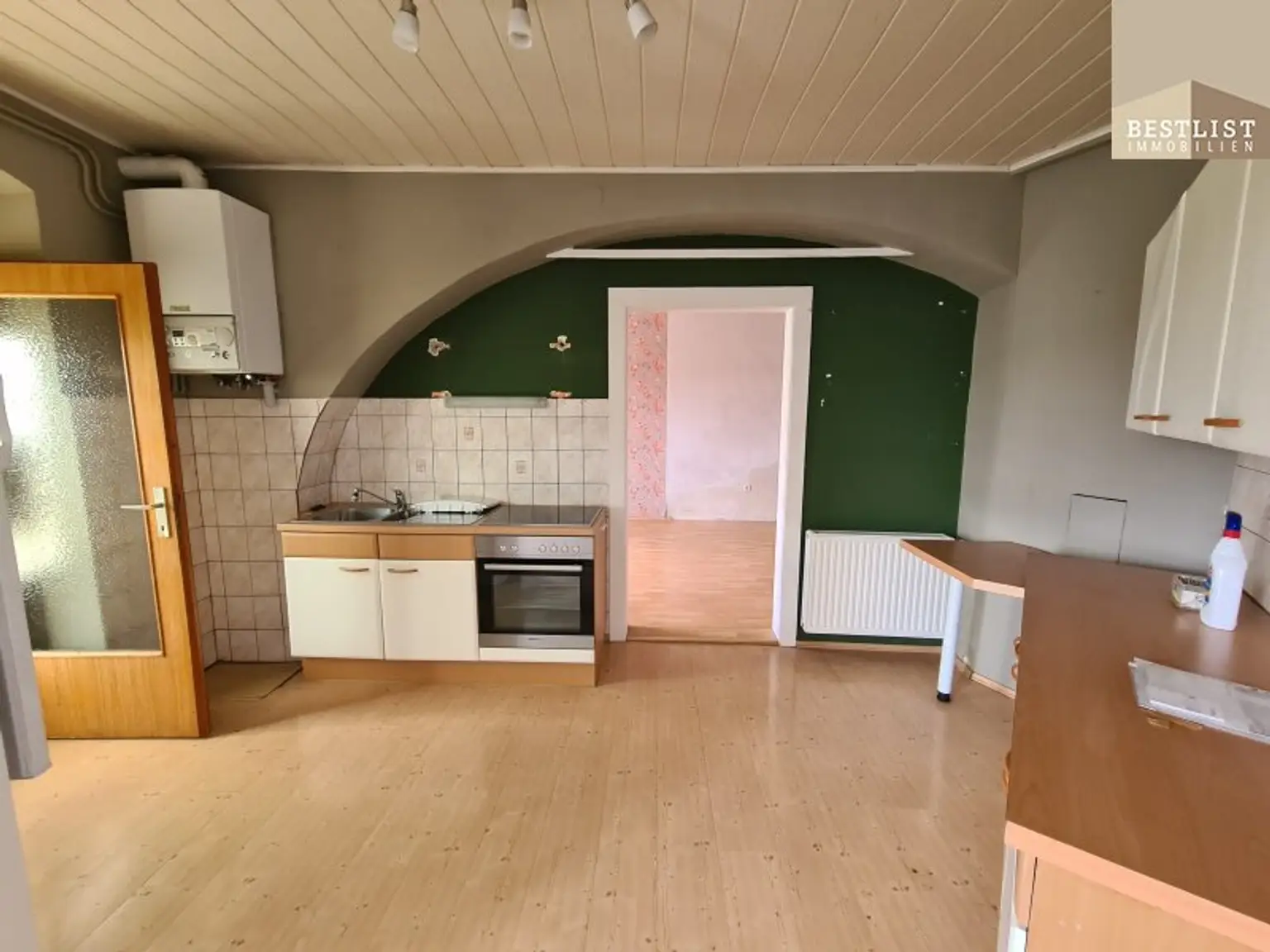 4 Wohnungen - 1 Gebäude - Perfektes Mehrfamilienhaus