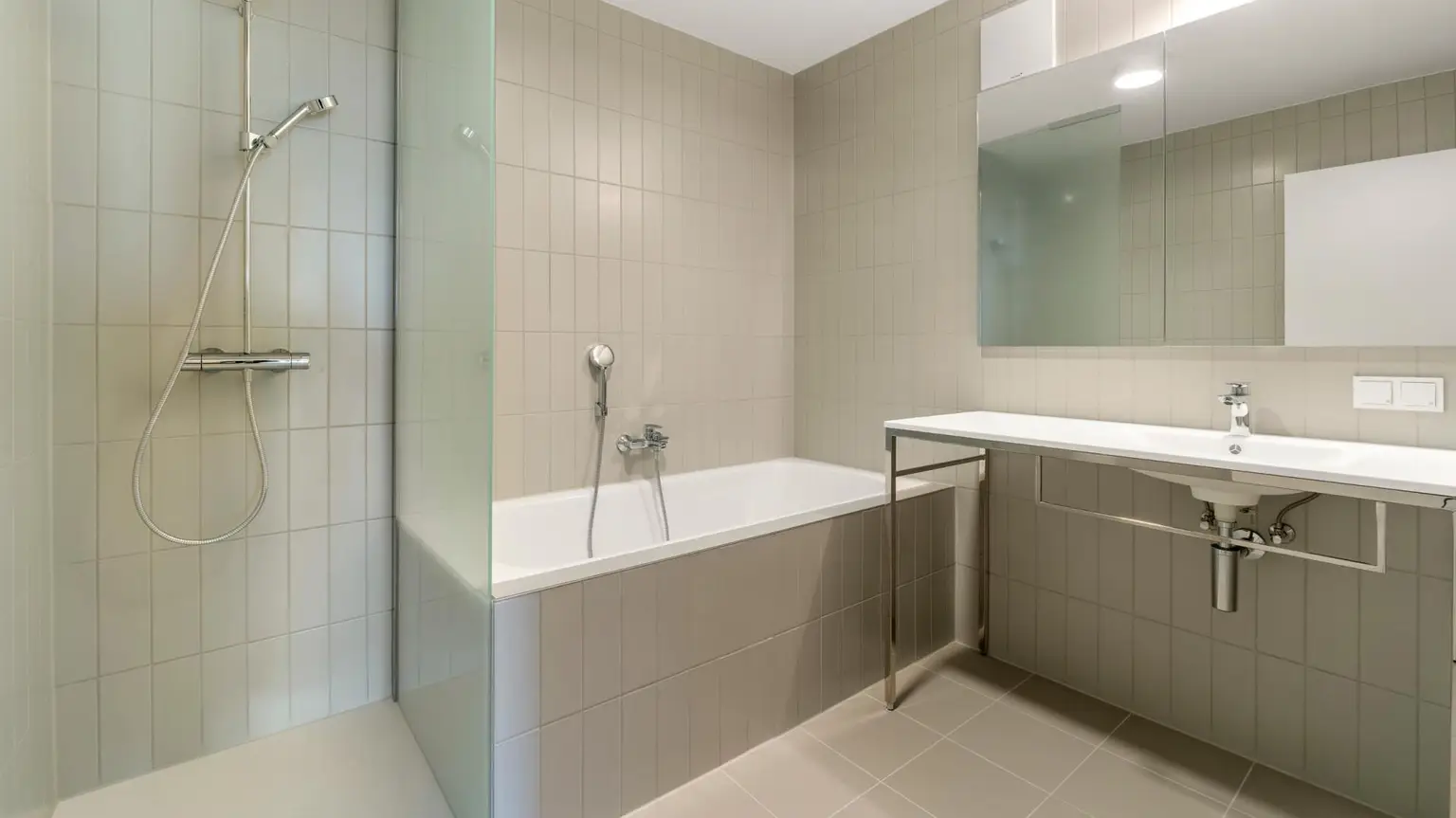 Elegante 3-Zimmer-Wohnung mit herrlichem Donaupanorama!