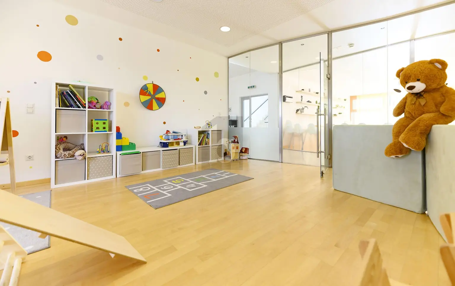 THERMENHOF - ETABLIERTES FAMILIENHOTEL MIT POTENTIAL IN ZENTRALER LAGE