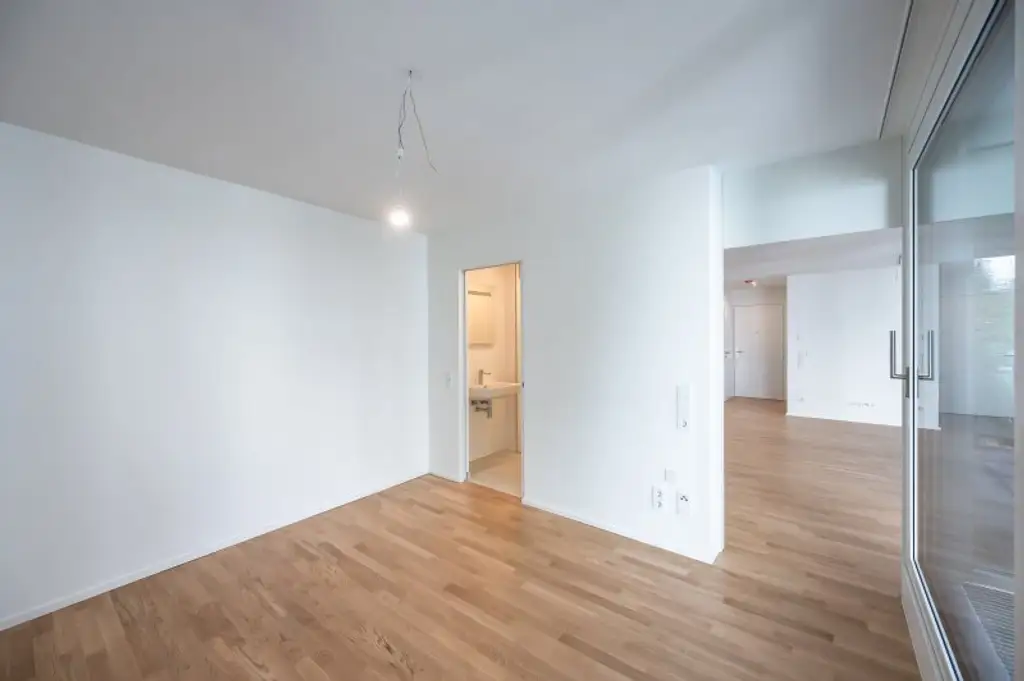 ++MOLLARD 50++ Exclusive 3-room apartment right in the heart of the city (3/3)