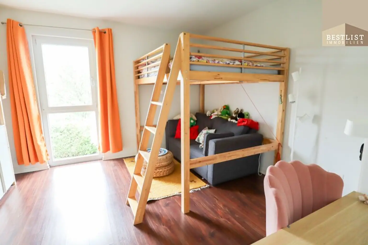 Großzügiges Wohnen mit Stil – Top gepflegtes Einfamilienhaus mit Charme