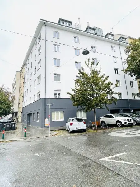 Helle Dachgeschosswohnung  im 20. Bezirk - 2-Zimmer Wohnung mit Weitblick