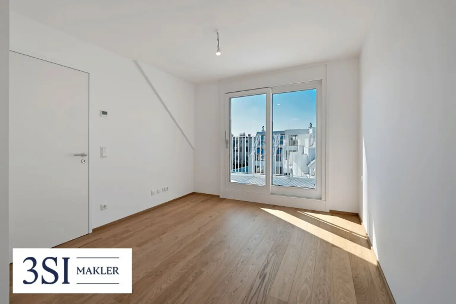 The Temptation: Familienfreundliches Dachgeschoß mit Terrasse und Grünblick nahe dem Kutschkermarkt