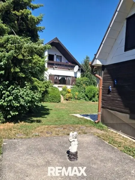 26 Grillplatz 2. Terrasse 1220