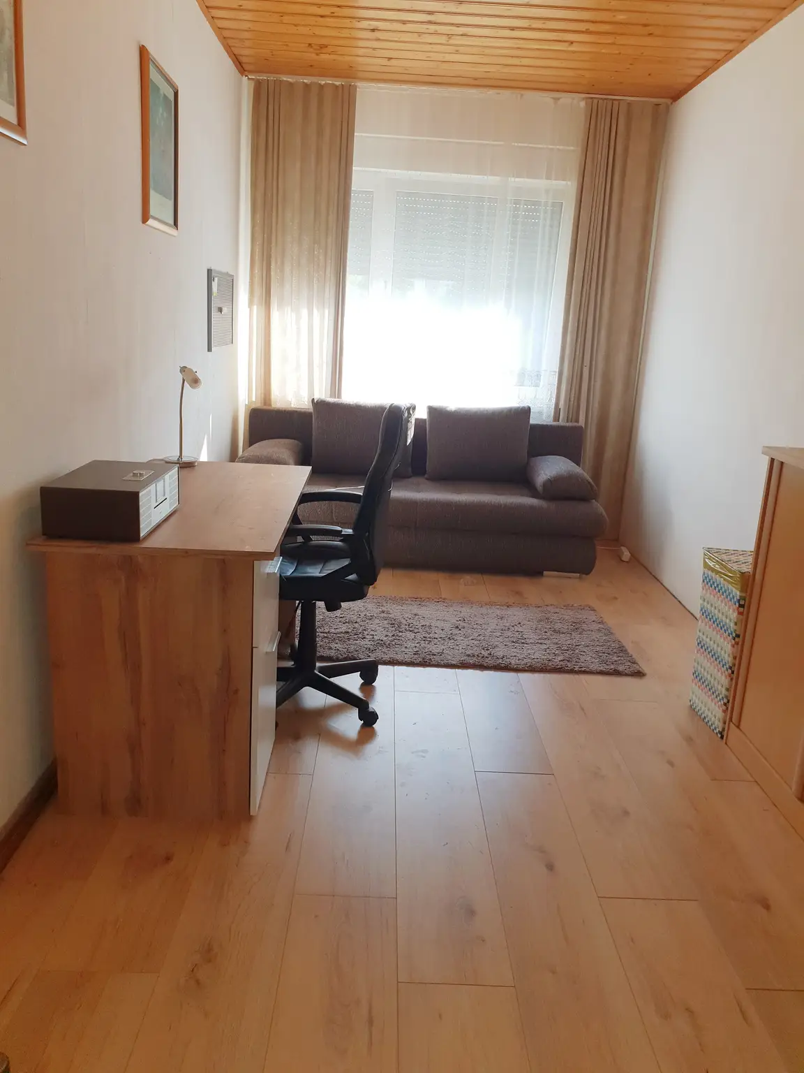 Zweifamilienhaus mit großem Garten zu verkaufen!