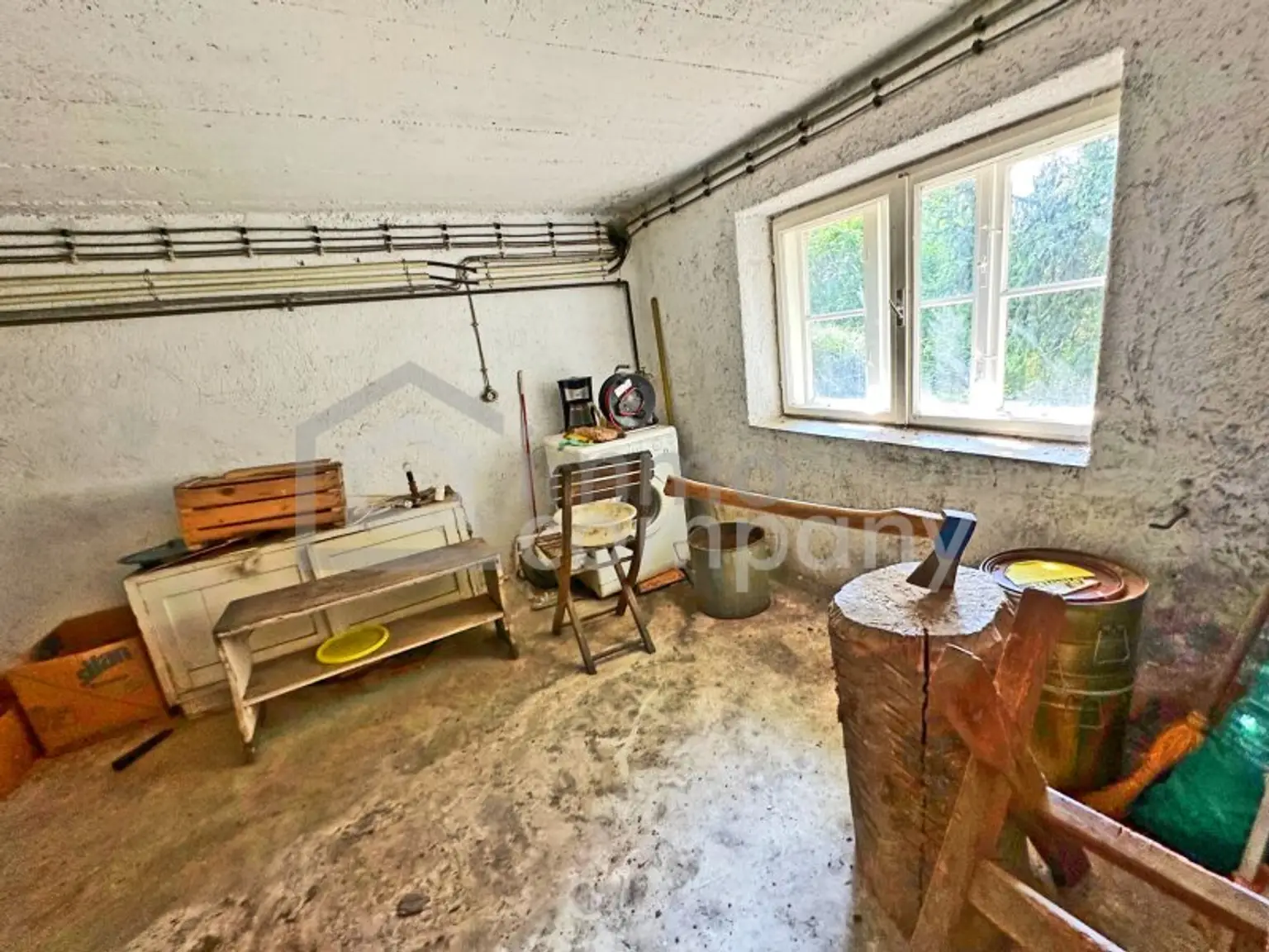 Uriges Landhaus - Traumlage - plus  Pool - Grundfläche 1.594 m² - Renovierung und Schönheitsreparaturen sind erforderlich, dennoch sofort beziehbar!