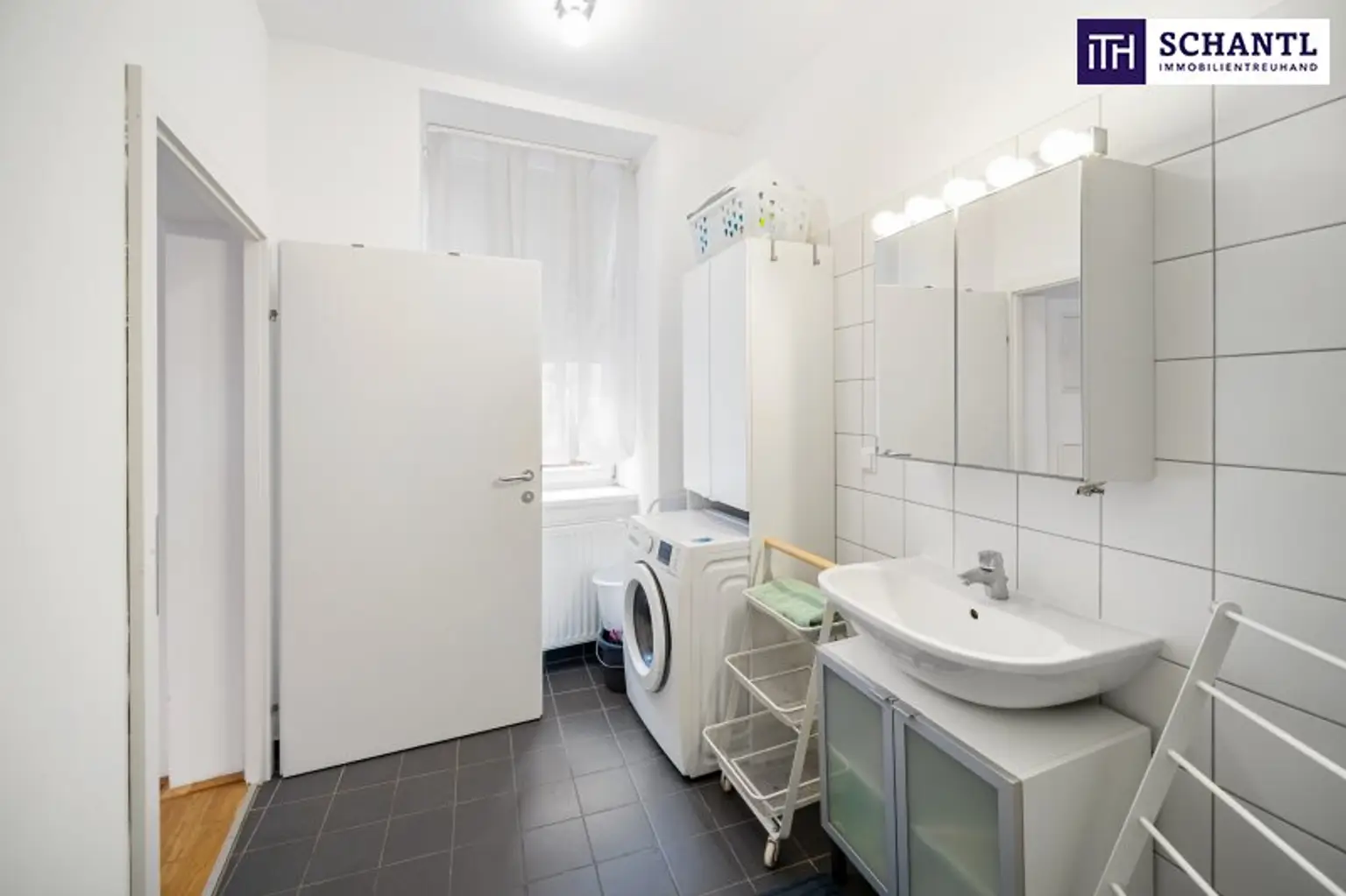 Top Lage! Kuschelige Kleinwohnung nahe Mariahilfer Straße & U3 Neubaugasse – perfekt für Singles oder Paare! Jetzt zugreifen!