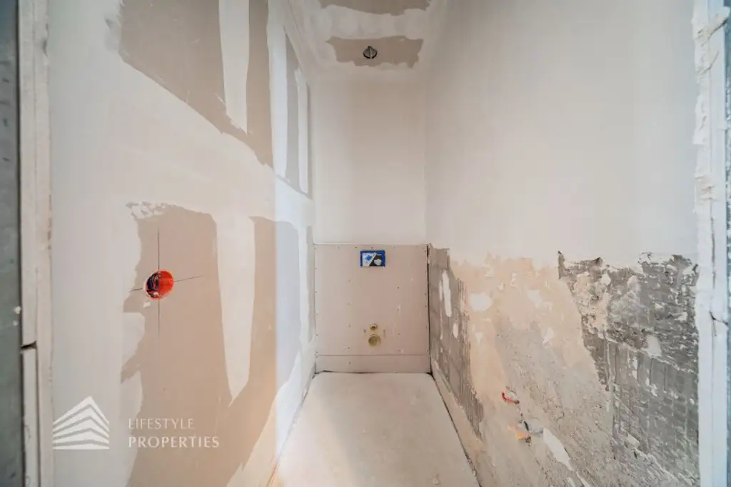 Helle 2-Zimmer Wohnung, Nähe Wiedner Hauptstraße
