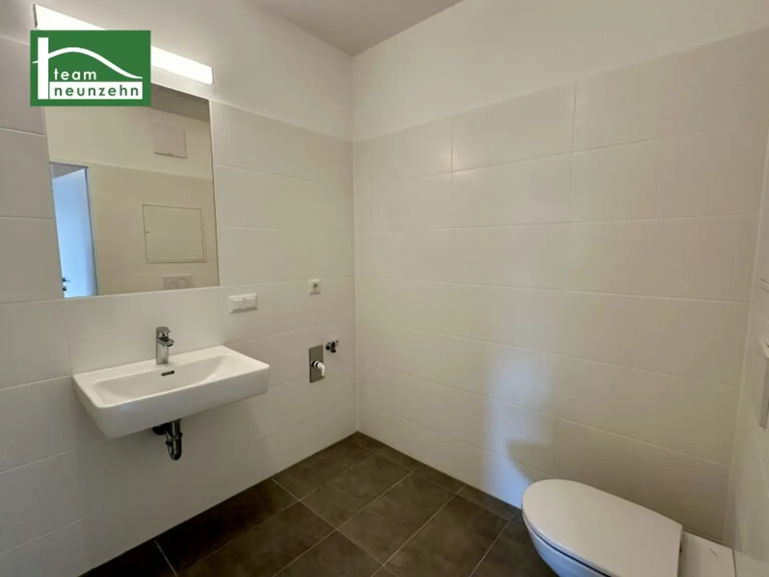 Lichtdurchflutete 2-Zimmer Gartenwohnung nahe der Alten Donau - ab 01.11.2025 verfügbar!