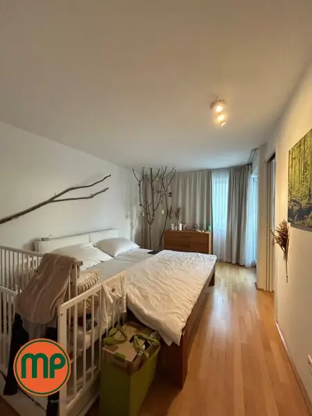 Elegante 2-Zimmer-Wohnung mit Balkon – Premiumlage unweit Uni & AKH