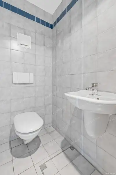 Exklusives Einfamilienhaus mit Weitblick über Wien in Hagenbrunn !