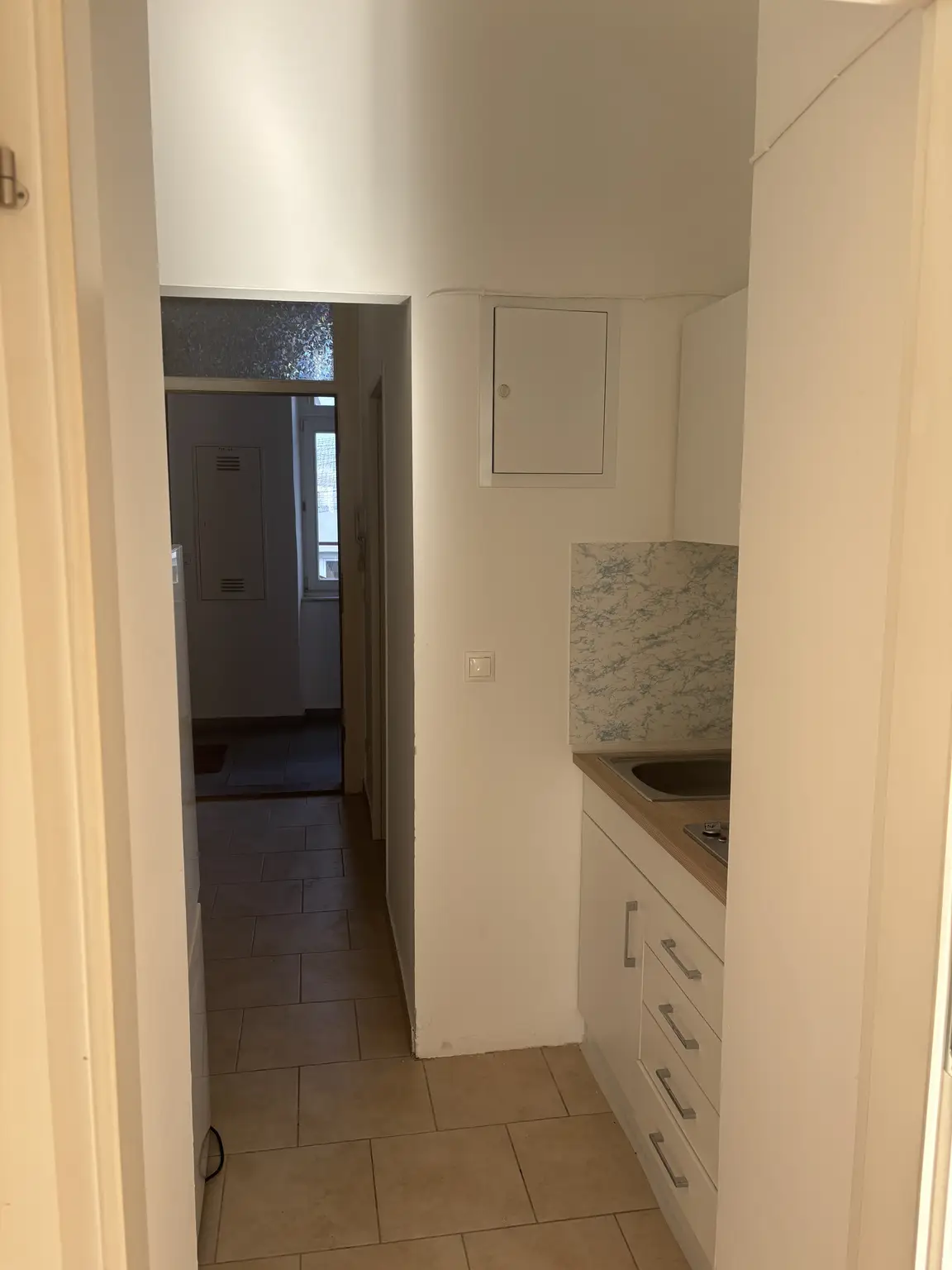 Sonniges Altbauarpartment 32 m² in Toplage 1090 Wien !