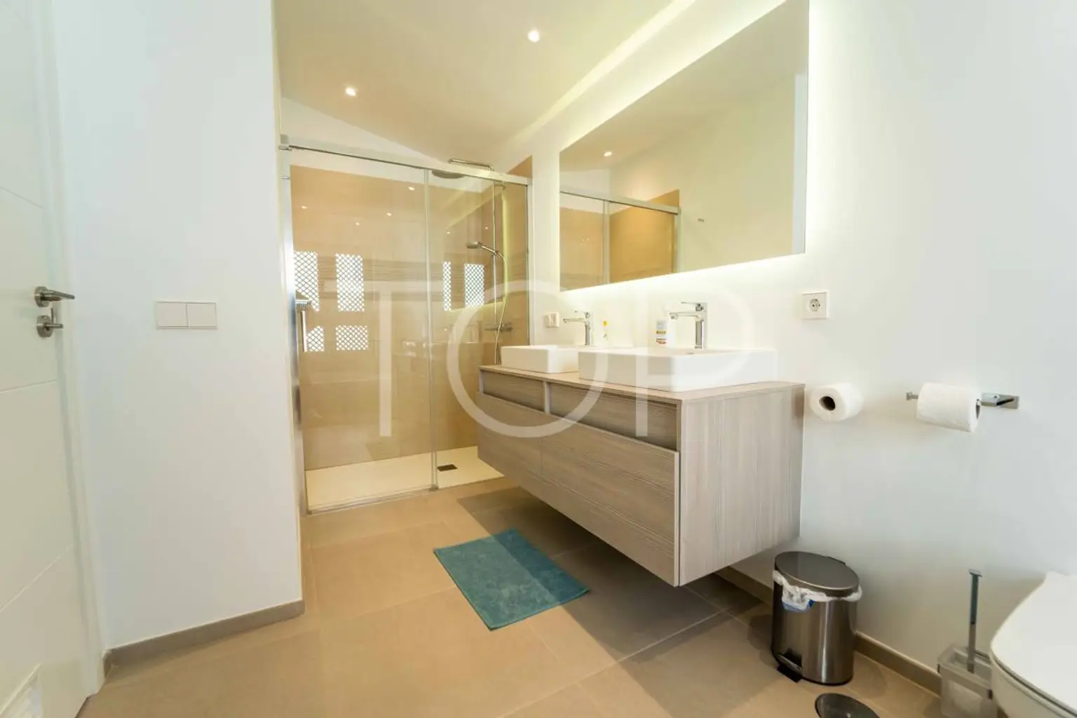 Jardines-de-Los-Menceyes-Penthouse-Baño1-Palm-Mar-Tenerife