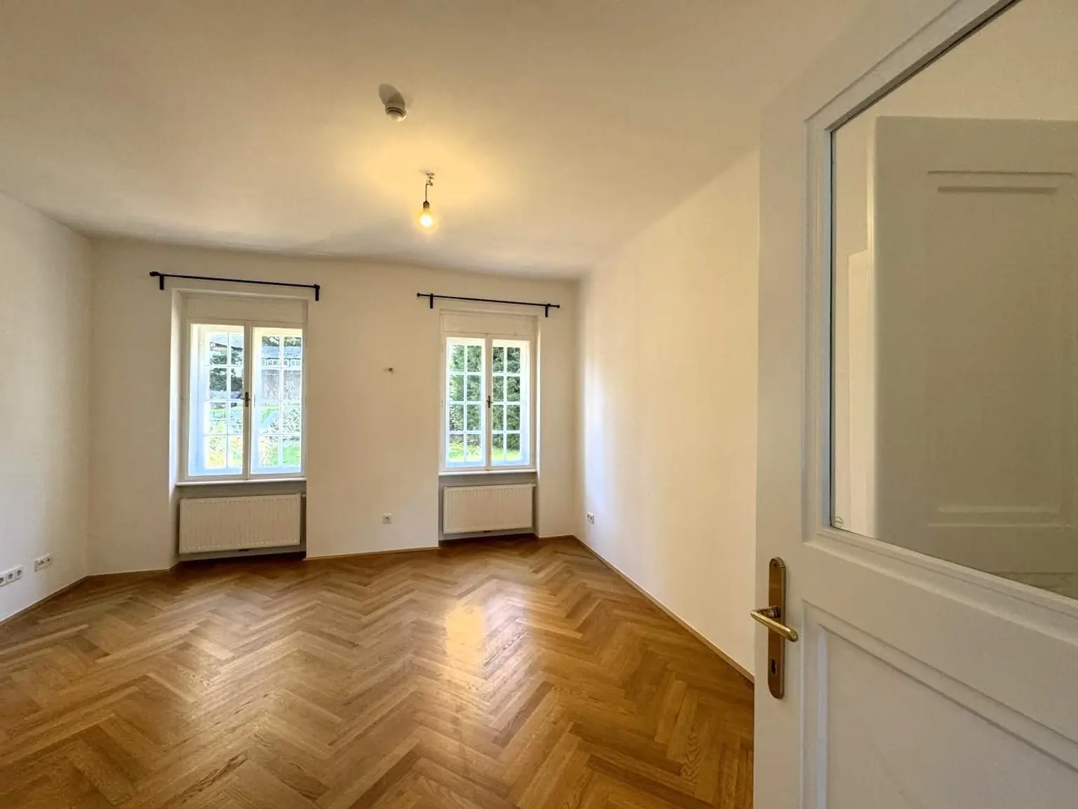 Charmante Alt-Patrizier Villa 3 Schlafzimmer, 4 Bäder + Wohnkeller // Charming old patrician villa, 3 bedrooms, 4 bathrooms + basement living area //