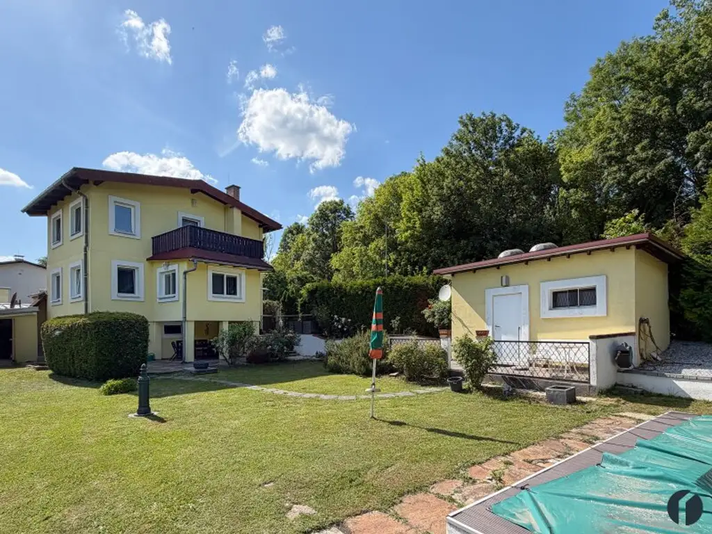 Ein Haus zum Wohnungspreis: viel Platz, Garten und Pool inklusive
