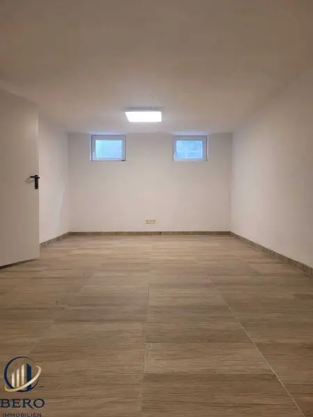 "Willkommen in Ihrem Einfamilienhaus mit Pool im 3. Bezirk"