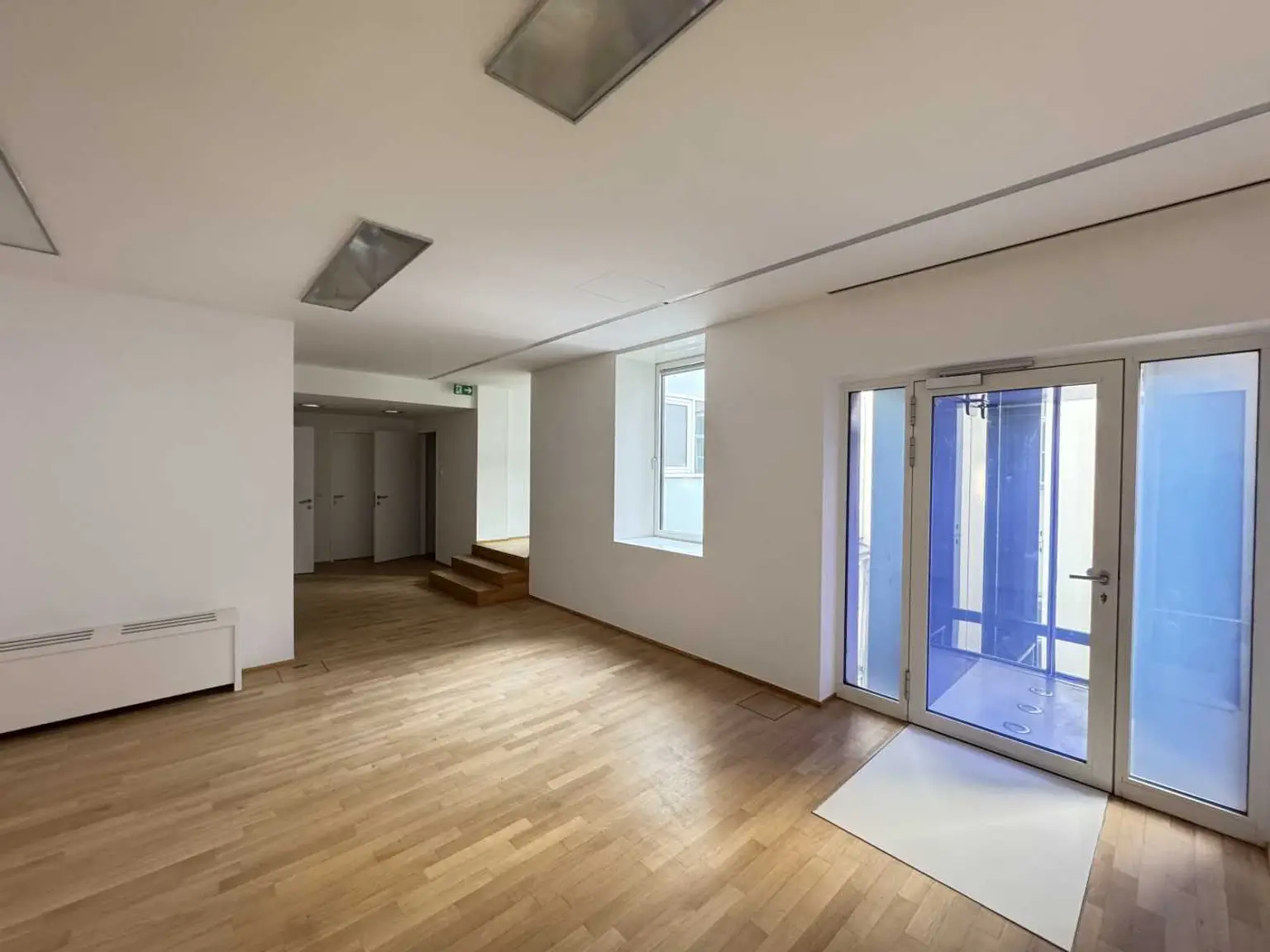 Ganzes Geschoss am Schubertring zu mieten!