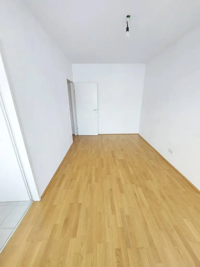 3-Zimmer-Maisonette mit Dachterrasse - direkt beim Enkplatz