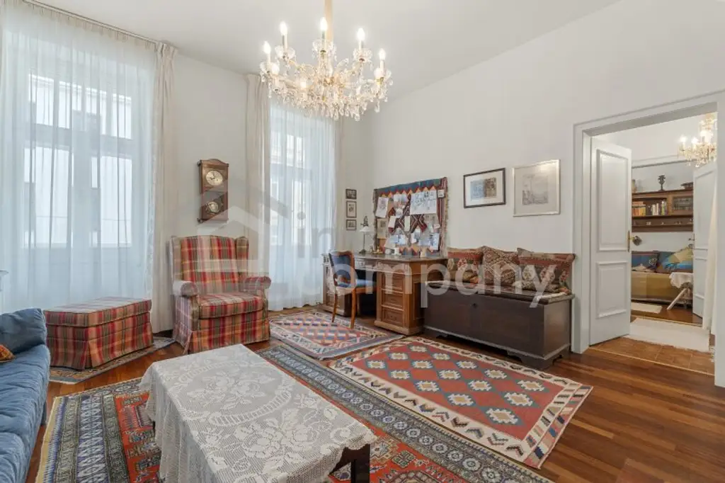 Elegante Altbauwohnung, mit Charakter