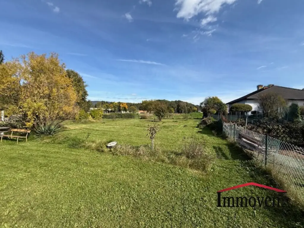RUHE und SONNE PUR - Ein schöner, sonniger und großzügiger Garten mit Einfamilienhaus!