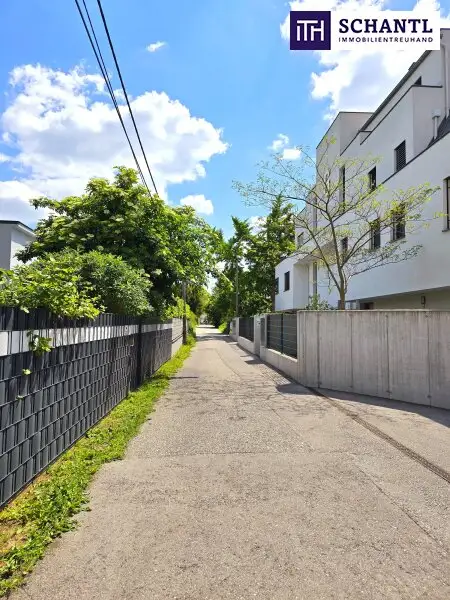 Ihre Wohlfühl-Oase in Best- und Ruhelage! Donauzentrum und Alte Donau um´s Eck! 3 ruhige Zimmer in Hoflage + Terrasse + Ideale öffentliche Anbindung! Jetzt zugreifen!