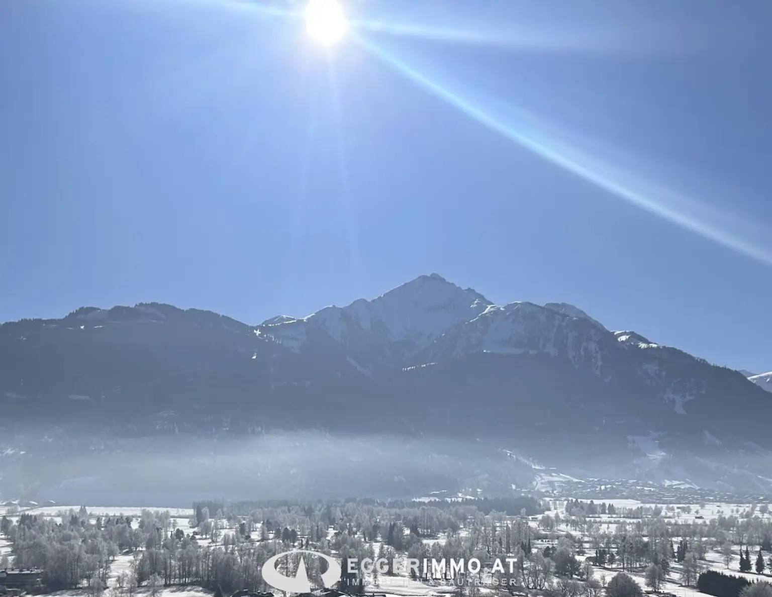 Sonnengrundstück am Golfplatz zu verkaufen..