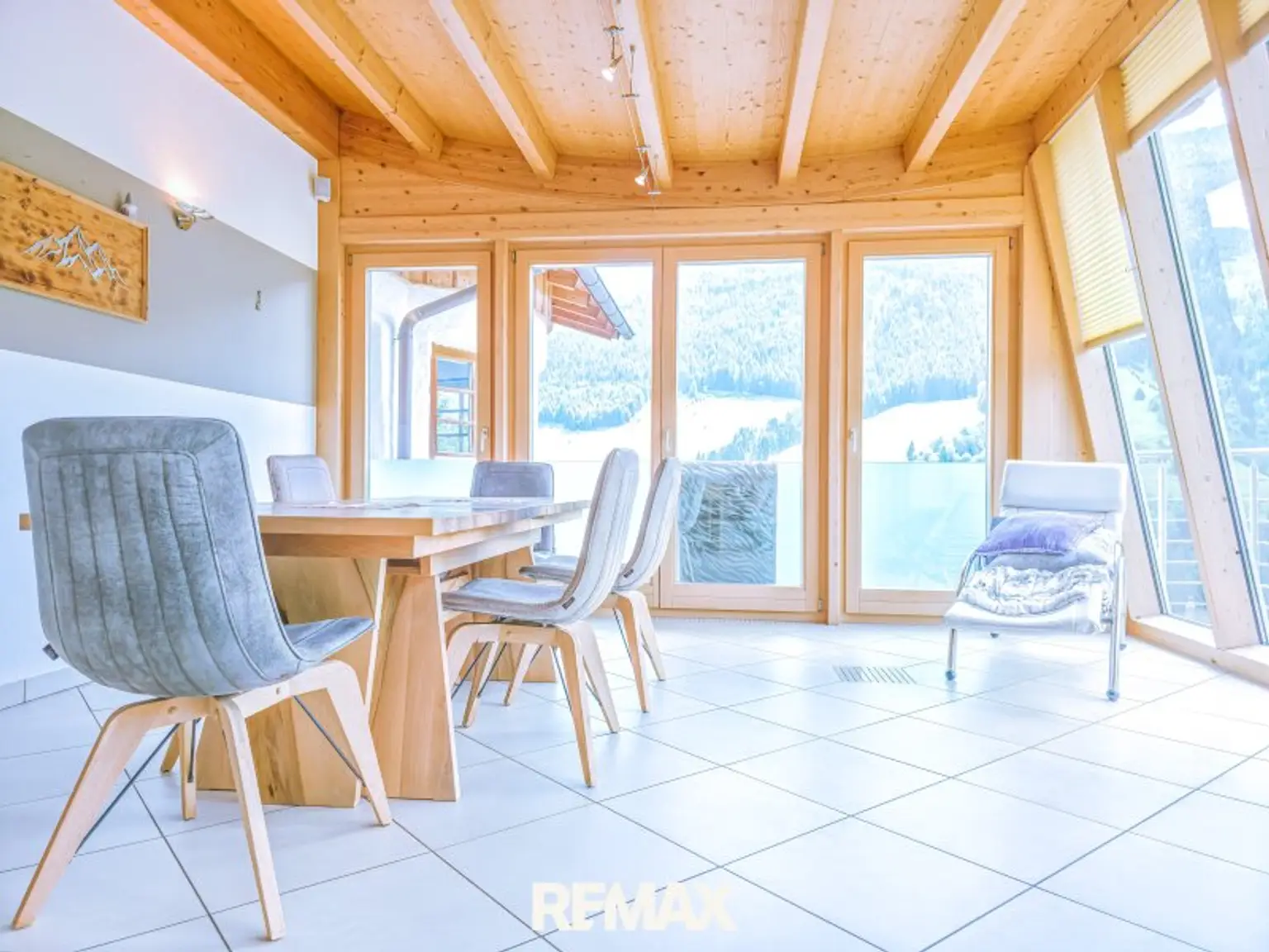 Traumhaftes Einfamilienhaus in sonniger Bestlage von 6181 Sellrain, Tirol – perfekt für junge Familien