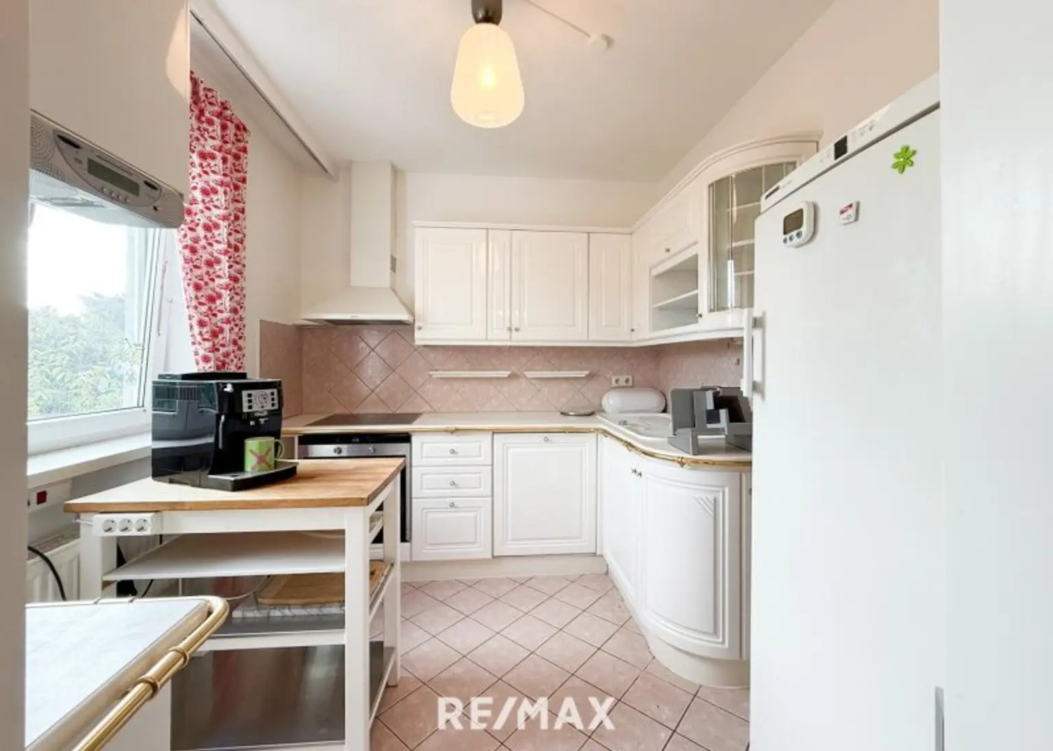 Absolut ruhige Familienwohnung im Herzen von Hetzendorf mit Loggia