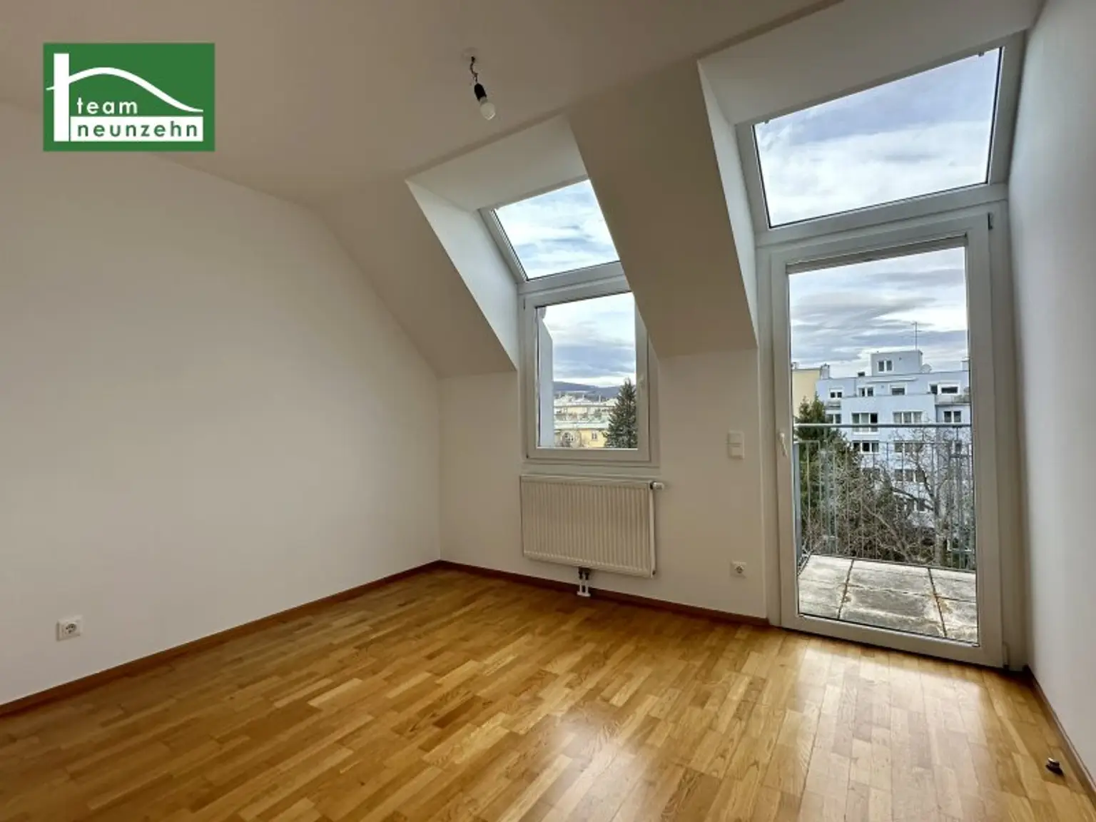 Attraktive 3-Zimmer-Dachgeschosswohnung mit Balkon in Ruhelage in 1190 Wien! - JETZT ZUSCHLAGEN