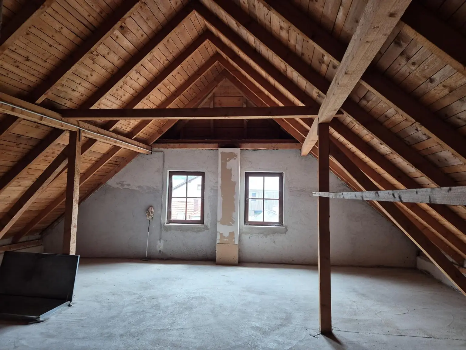 Ihr neues Zuhause mit Ausblick – Viel Platz, gepflegter Zustand