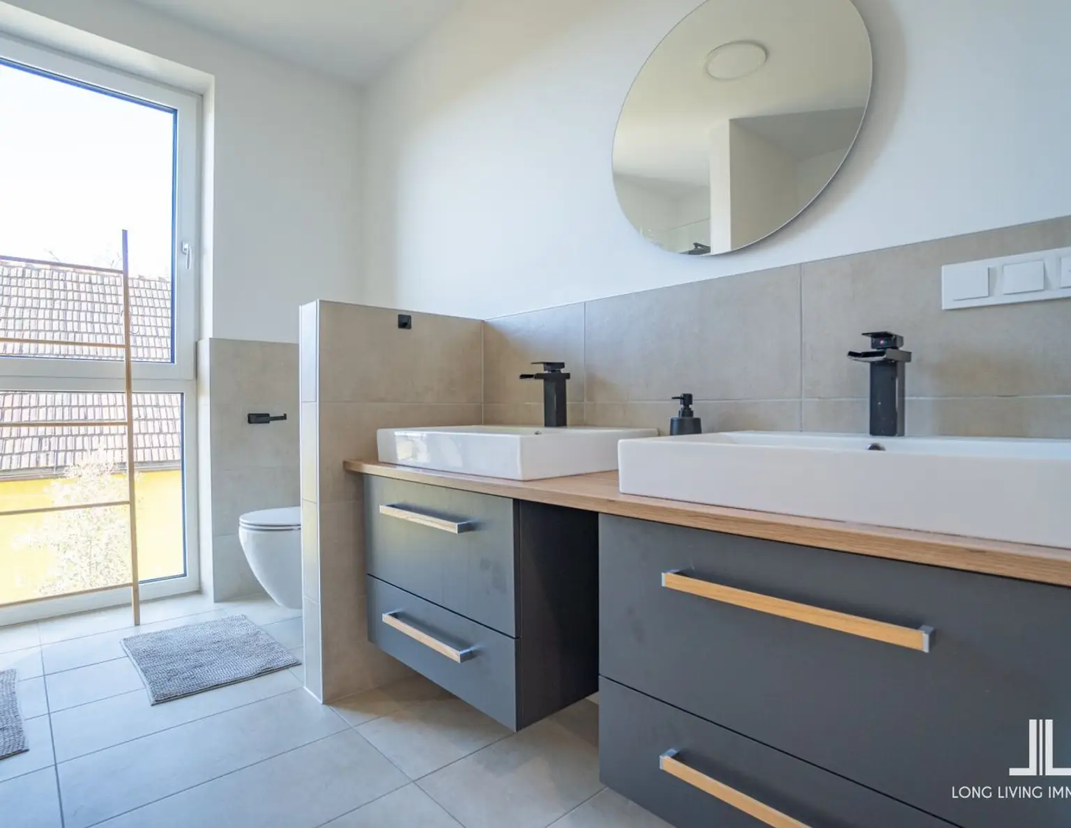 Moderne Doppelhaus-Hälfte mit Süd-Ausrichtung zu verkaufen!