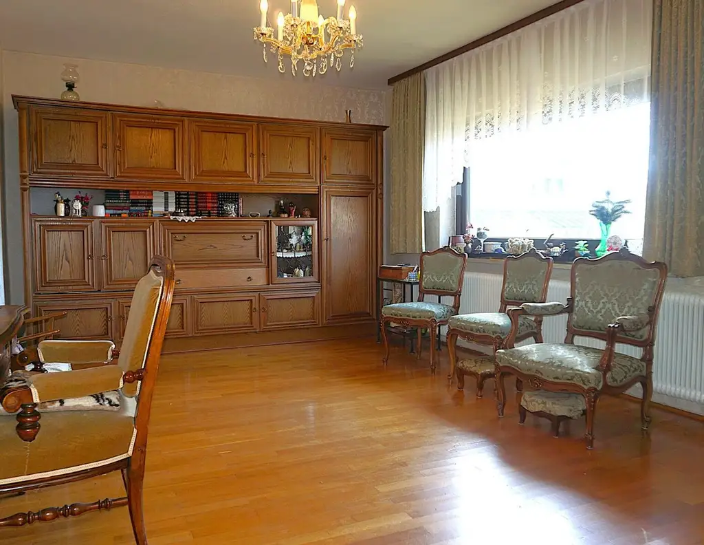 Charmanter Bungalow in Mondsee-Schlössl - Wohnen in Top-Lage mit Potential !
