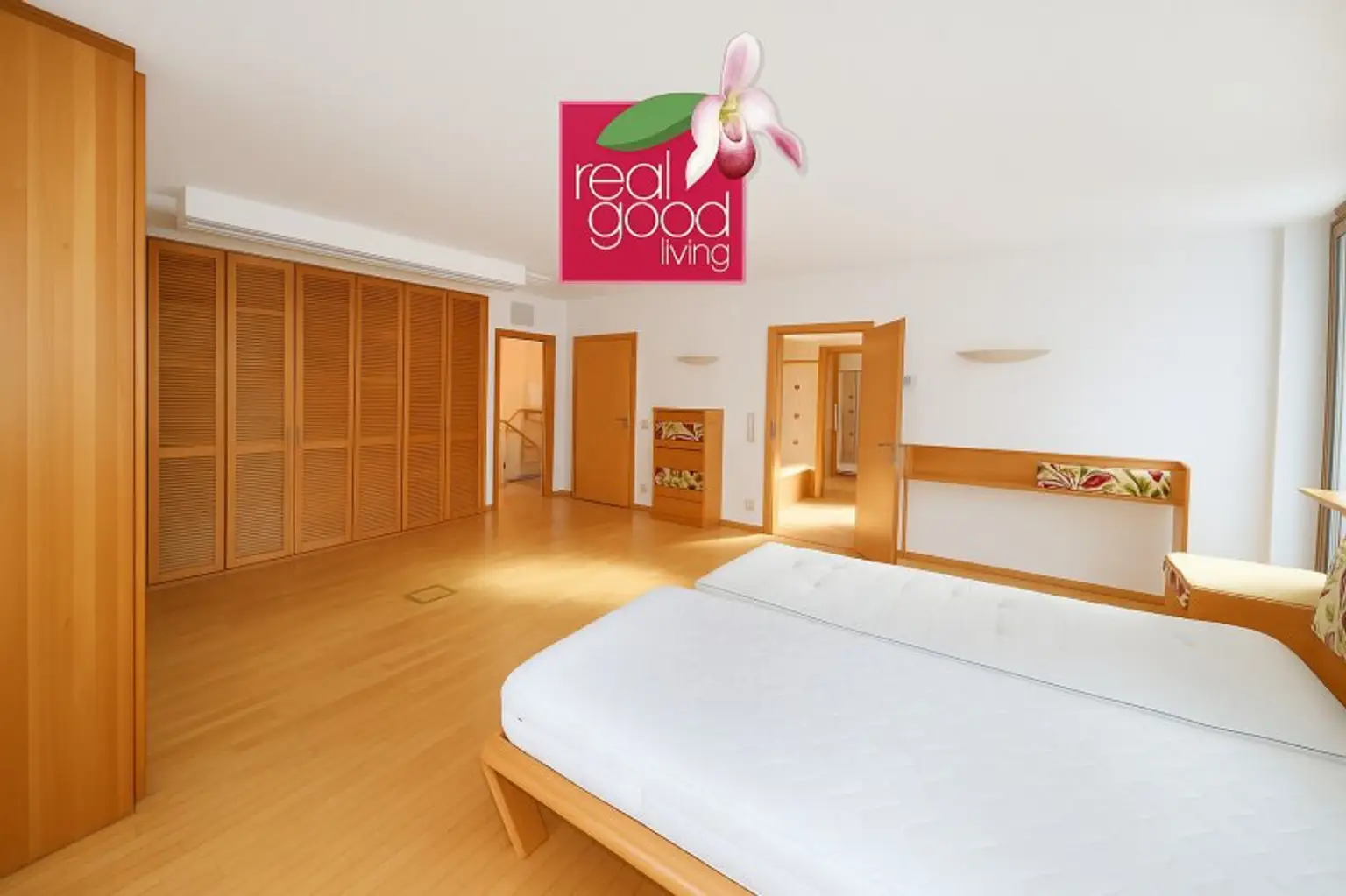 Exklusive Villa mit Pool, Terrassen, Wintergarten & Garage mit ca. 100 m² in Klosterneuburg-Weidling !!